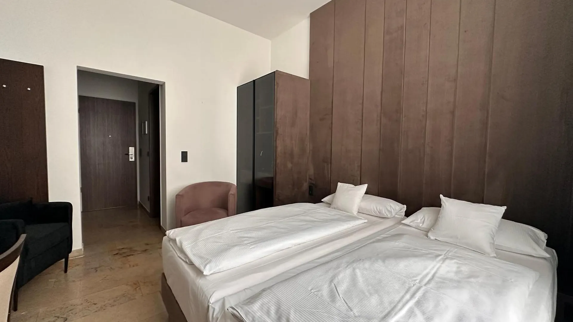 Devin Art Hotel Düsseldorf