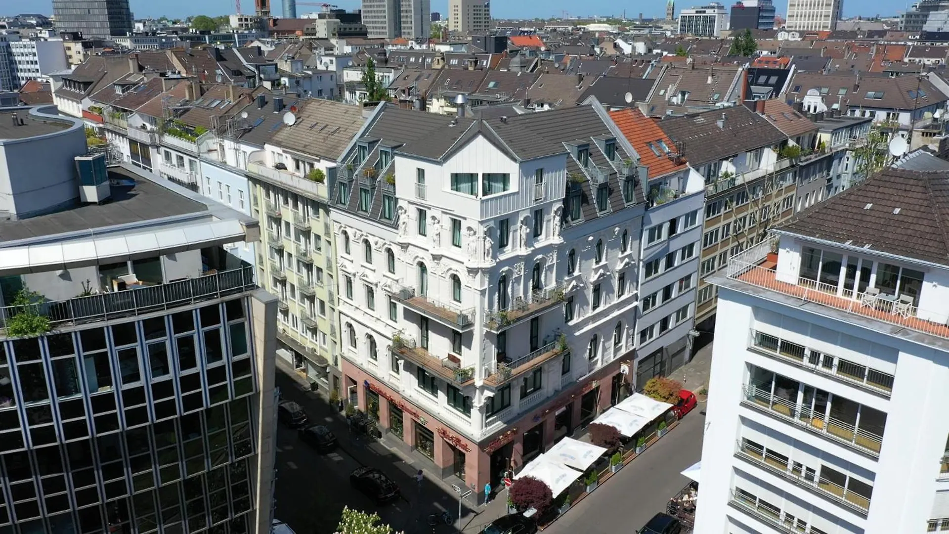 ****  Devin Art Hotel Dusseldorf Germany