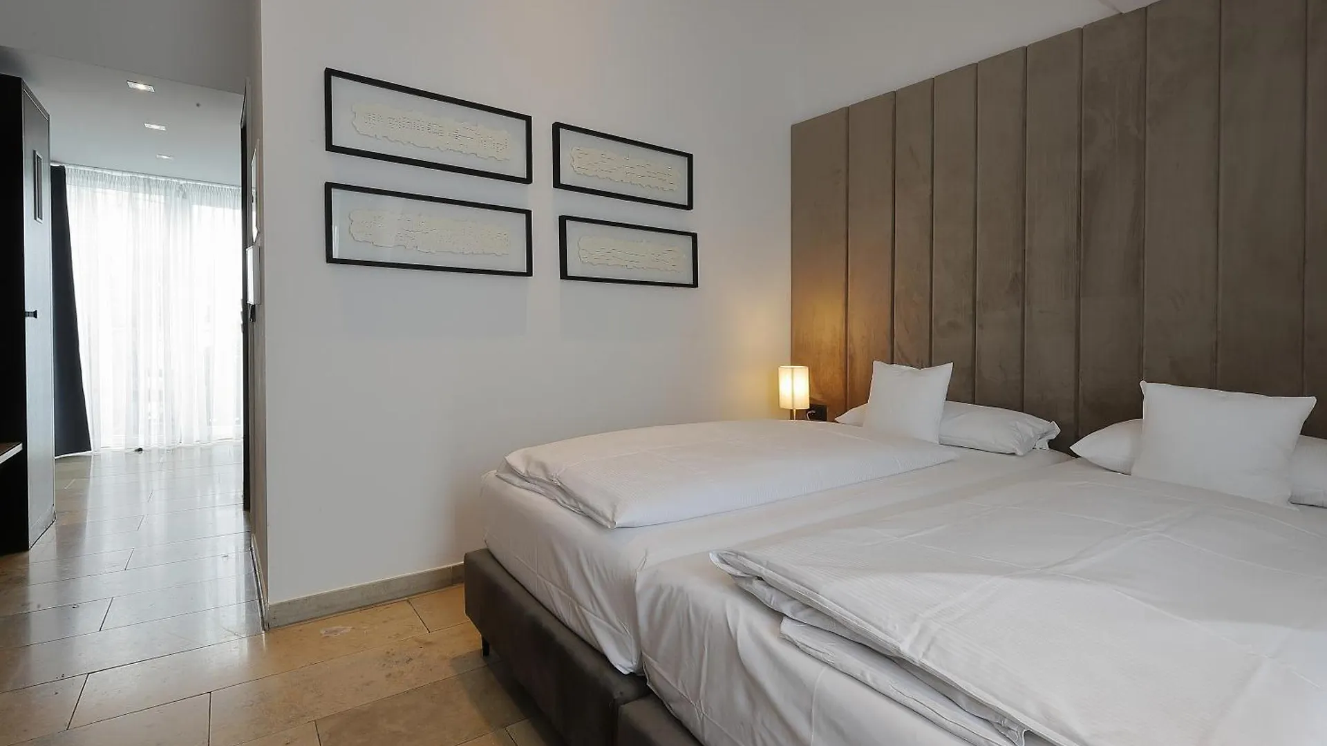 Devin Art Hotel Dusseldorf
